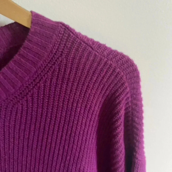 American Eagle Purple Crew Neck Sweater - Picture 5 of 12